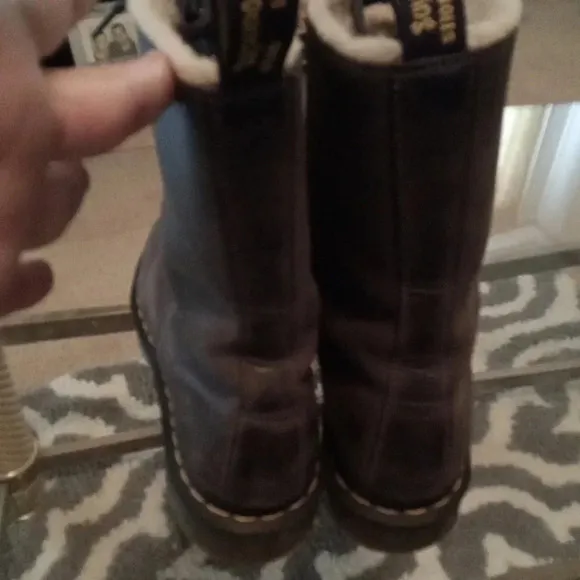 - Dr The Serena Brown boots size 9 UK or 10 US Men