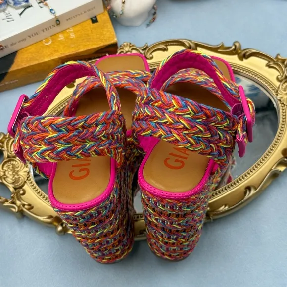 🆕 GIANNI BINI 🧿 NWOB Santi Woven Beaded Wedge Sandals, Rainbow Multi Sz US 6.5