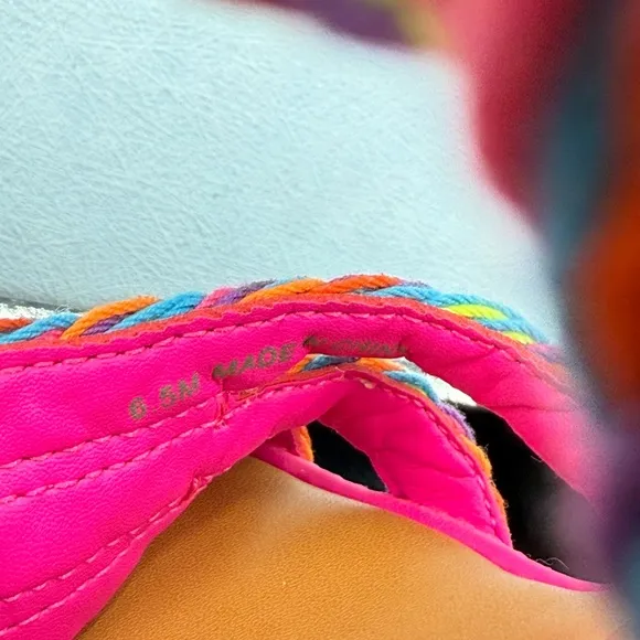 🆕 GIANNI BINI 🧿 NWOB Santi Woven Beaded Wedge Sandals, Rainbow Multi Sz US 6.5