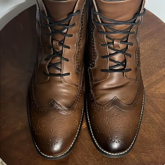 🔥🔥 H&amp;M Brown Chukka Wingtip Lace Up Boots - Men Sz 11.5 - PERFECT Condition