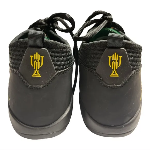 - Jordan Reveal Trophy Room shoes