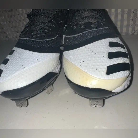 ⚾️ New! Adidas Baseball/Softball Cleats
