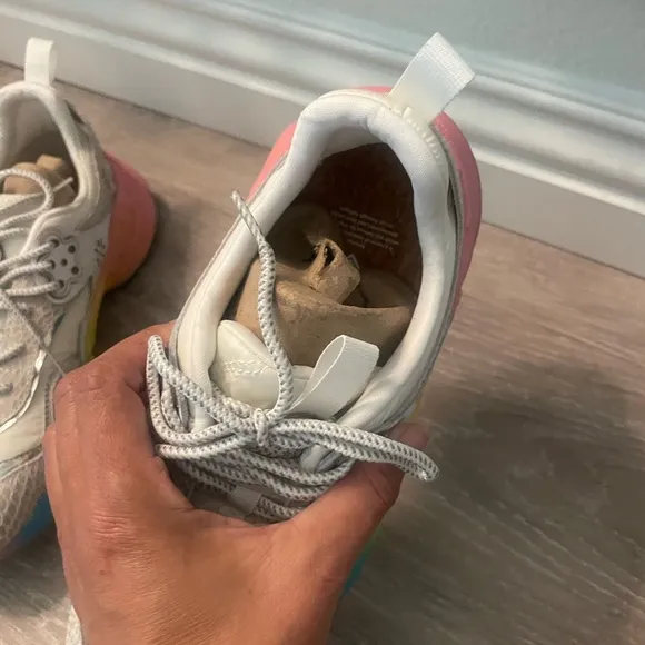 🌈 NIB Flower Mountain @ Anthropologie rainbow sole sneakers shoes sz 39 🌈