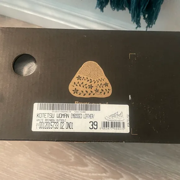 🌈 NIB Flower Mountain @ Anthropologie rainbow sole sneakers shoes sz 39 🌈