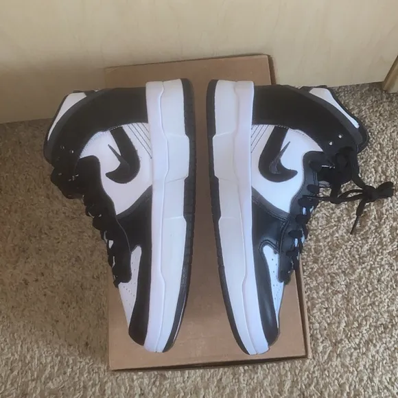 🖤 Nike Dunk High Up “Panda” Black/White Size 8.5 🖤