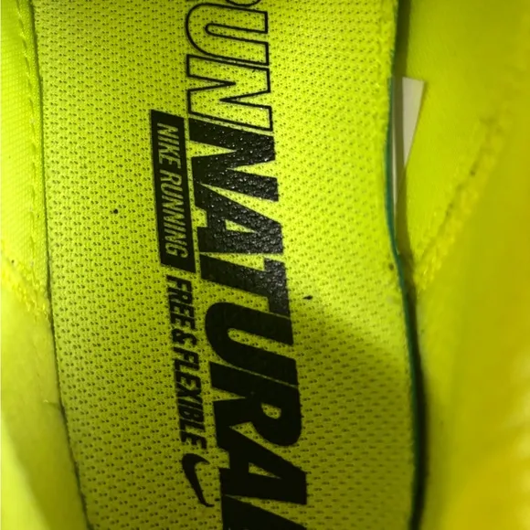 2016 Mens Nike Free Run Distance Shield Volt/Metallic Red Running Shoes Size 9
