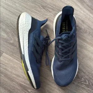 Adidas Athletic Shoes in Navy Men’s Running Sneakers 13