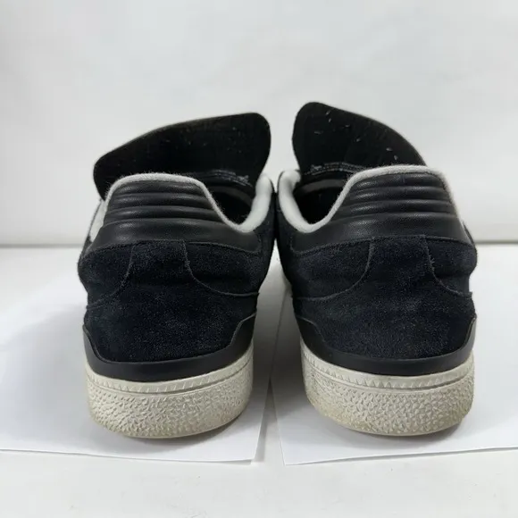 Adidas Busenitz Shoes Mens 12 Black Gold Sneakers Skateboarding Indoor Casual