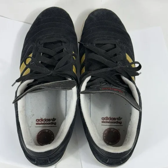 Adidas Busenitz Shoes Mens 12 Black Gold Sneakers Skateboarding Indoor Casual