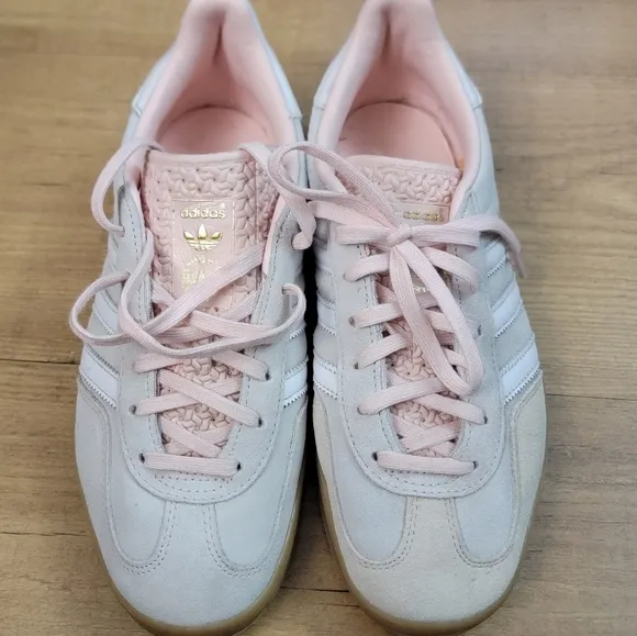 adidas Gazelle Indoor Shoea