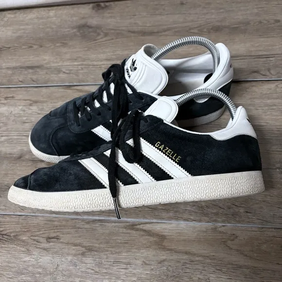 Adidas Gazelle Shoes Sneakers Black White Sz 9 Mens 10 Womens Skateboard BB5476‎