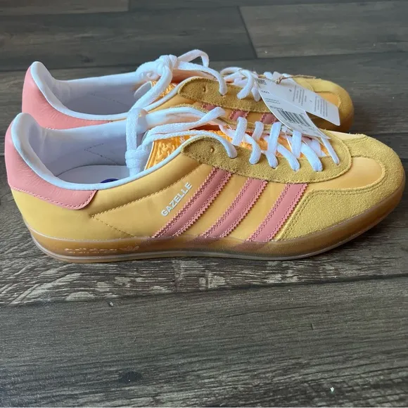 Adidas Men's Gazelle Indoor Shoes Yellow/Pink Size 10.5 NEW IE2959