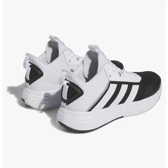 adidas Men's Ownthegame 2.0 Basketball Shoe 9.5 - New in Box