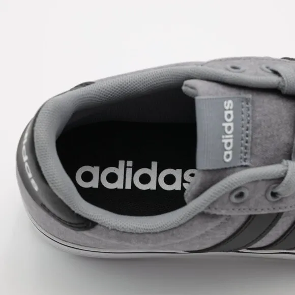 Adidas Men's Sportswear Low Top Skateboard Daily 4.0 Shoes Gray/Black Size 8