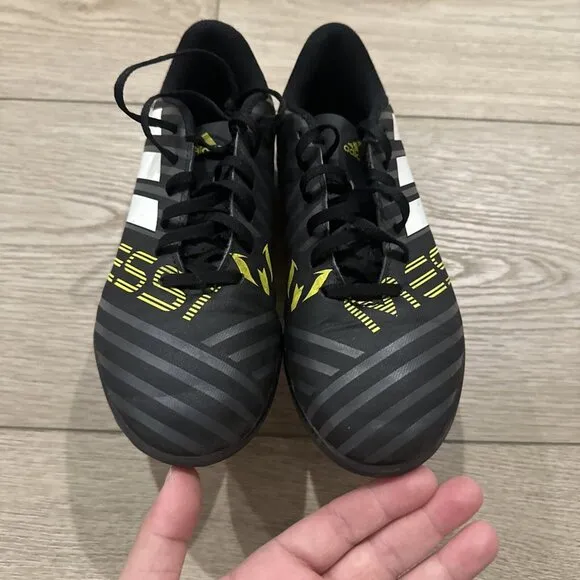 adidas Nemesis Messi 17.4 Indoor Soccer Shoes Mens /Youth 4.5 Black Turf CG2975