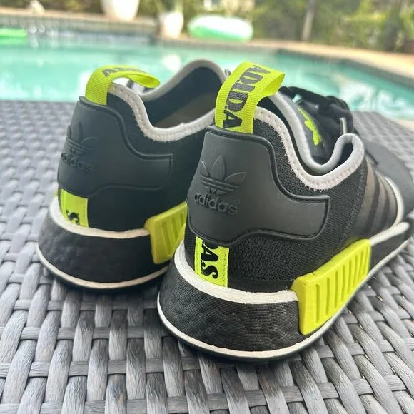 Adidas NMD_R1 Black Solar Yellow Men's Athletic Shoes GV7183 Size 13