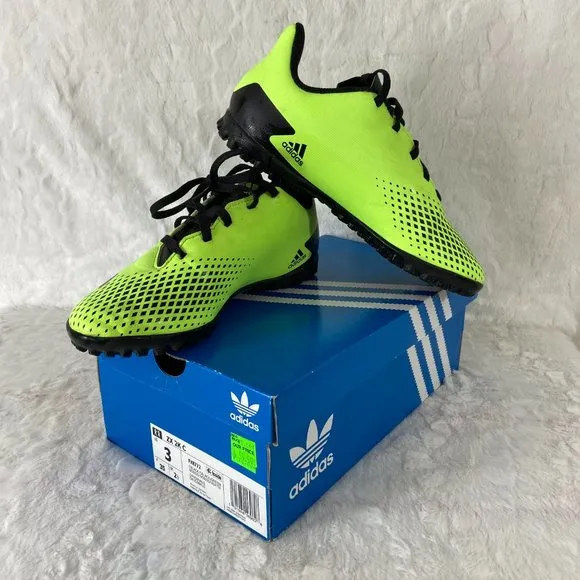 ADIDAS Predator AstroTurf Football Boots Shoes youth sz 3 indoor soccer