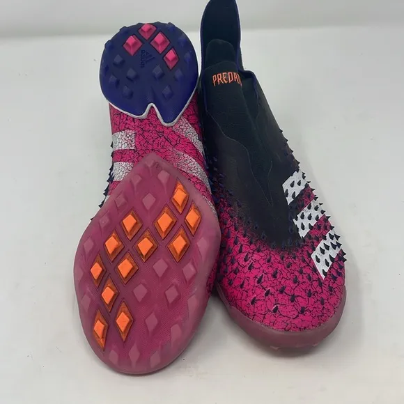 Adidas Predator Indoor Laceless Soccer Shoes TF Demonskin Shock Pink Size 6.5