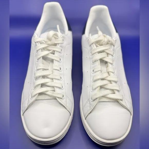 Adidas Stan Smith White with Navy Blue Classic Tennis Shoes Boys Size 7