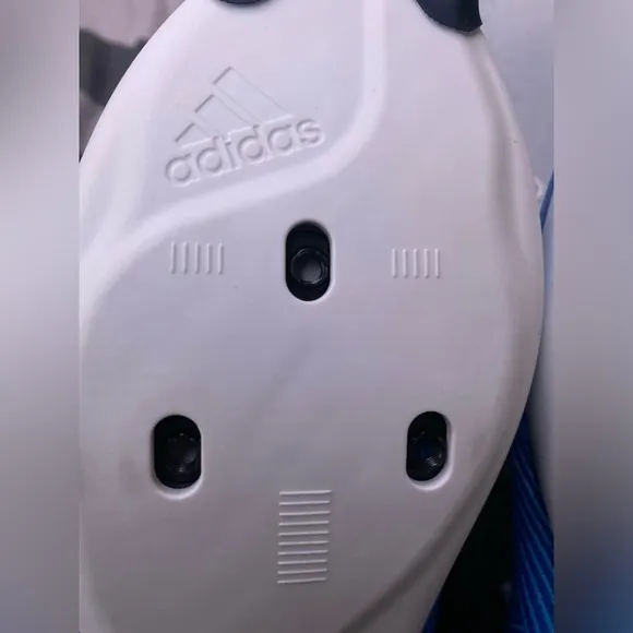 Adidas. The road cycling shoes NWT! NIB size 6 men 7 wmns