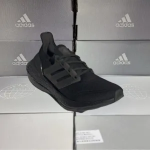 ADIDAS UltraBoost 21 running shoe. Size 7.5 worn once