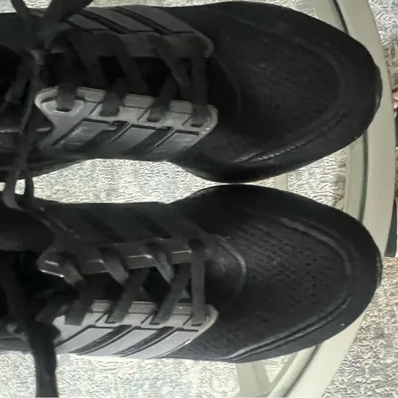 ADIDAS UltraBoost 21 running shoe. Size 7.5 worn once