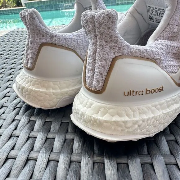 Adidas UltraBoost 4.0 DNA White Copper Metallic Women's Shoes GY8598 Size 6.5