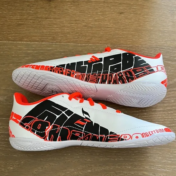 adidas Unisex-Child X Speedportal Messi.4 Indoor Soccer size 5.5 NWOT