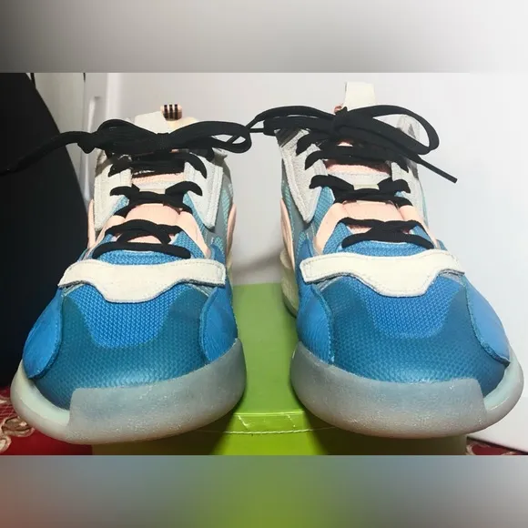Adidas ZoneBoost AeroBlue Clear Orange Basketball Sneakers in Blue size 10