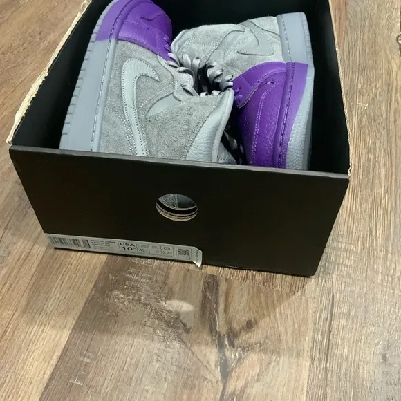 Air Jordan 1 Mid x Sheila Rashid 'UNITE' CW5897-005 Cool Grey Purple QS Sz 10.5