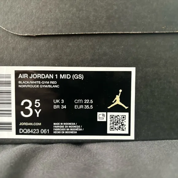 Air Jordan Youth Basketball Shoes IN BOX