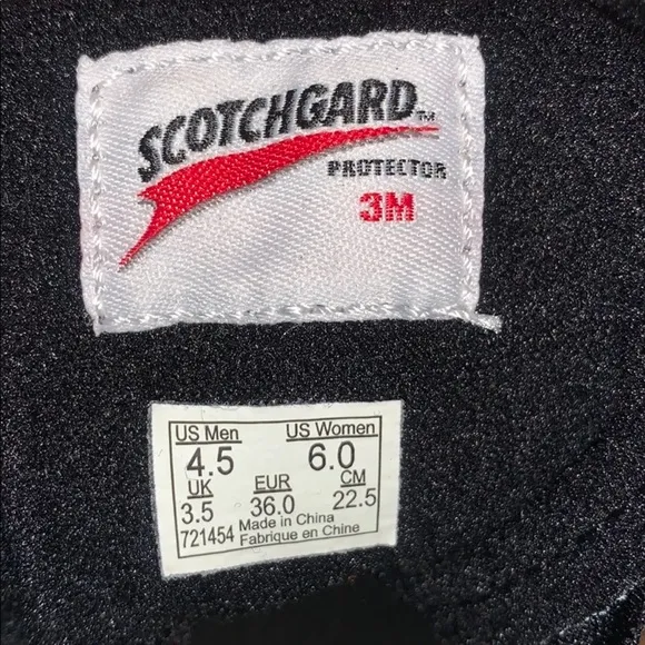 💦👩ALL WEATHER MTE DEL PATO BLACK POLKA DOTS SCOTCH GARD PROTECTION BRAND NEW