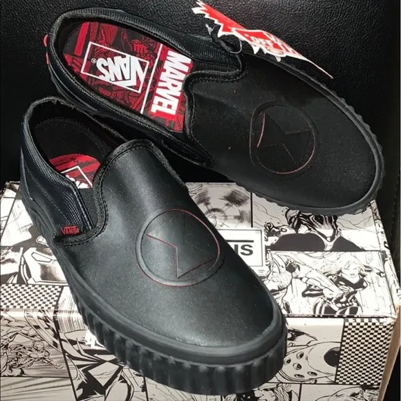 &gt;👩MARVEL AVENGERS BLACK WIDOW RED INSOLE CLASSIC SLIP-ON BRAND NEW VANS UNISEX