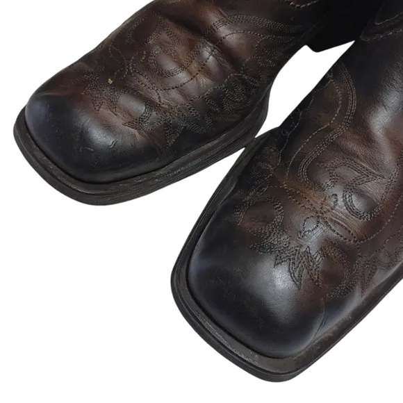 Ariat 9D Rambler Phoenix Dark Distressed Brown Leather Western Boot Men Size 8.5