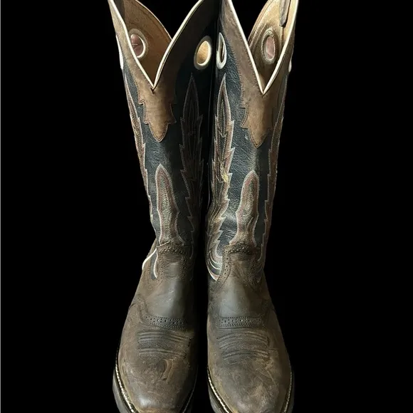 ARIAT Buckaroos men size 10