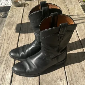 Ariat Heritage Roper Boots 10002280 Black Leather Men 9.5 Western Cowboy Pull-On