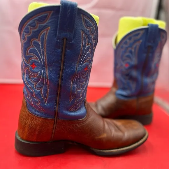 Ariat men 5.5 quick draw blue cowboy boots