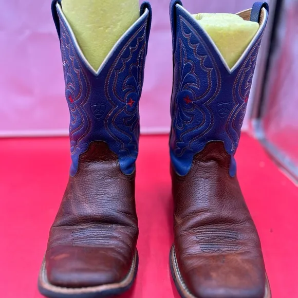 Ariat men 5.5 quick draw blue cowboy boots