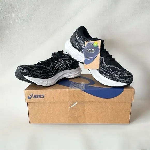 ASICS Gel-Kayana 29 Black and White Athletic Running Shoes Women’s 9.5 Wide