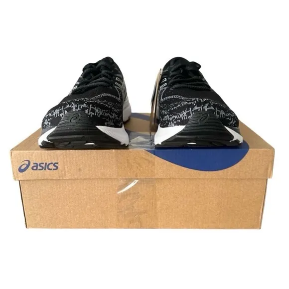 ASICS Gel-Kayana 29 Black and White Athletic Running Shoes Women’s 9.5 Wide