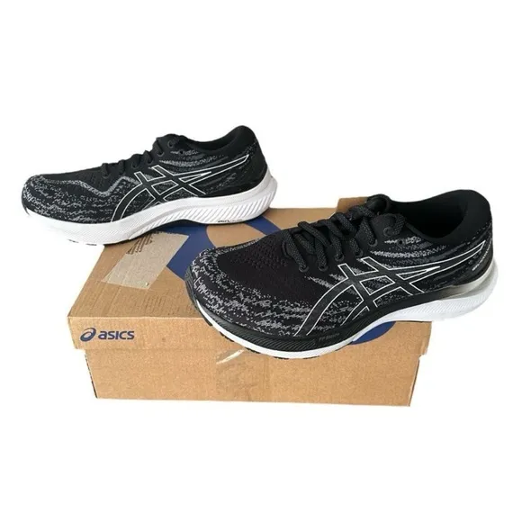 ASICS Gel-Kayana 29 Black and White Athletic Running Shoes Women’s 9.5 Wide