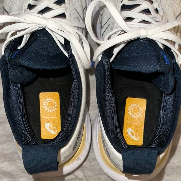 Asics White and Blue Athletic Shoes for Performance