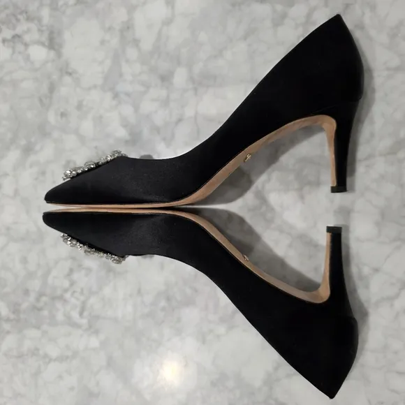 Badgley Mischka Black Satin Brooch Embellished Satin Pointed Heels 9.5