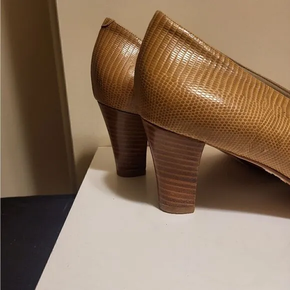 Bally Tan Snakeskin Pointy Toe Stacked Heel Pumps sz. 10 Ret.$298 Made in Italy