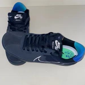 Big Boy’s 6.5, Nike Bruin React Skateboard Shoes