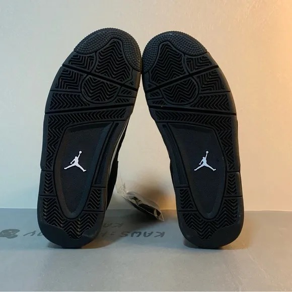 Black Cat 🐈‍⬛-Jordan Air Jordan 4 Man’s size 8