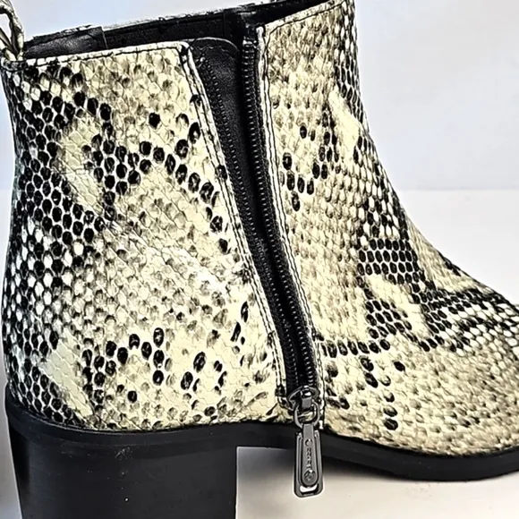 Blondo Elvina Waterproof Black Cream Snake Embossed Leather Ankle Bootie