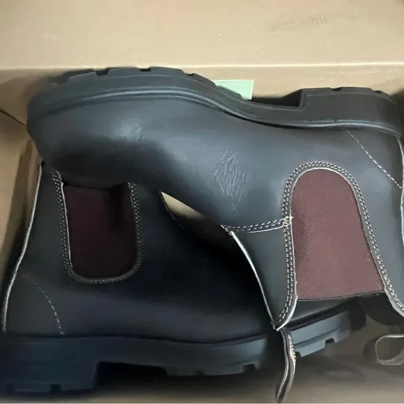 Blundstone Women's Brown Leather Boots 500 Chelsea Boots Size 10.5 US