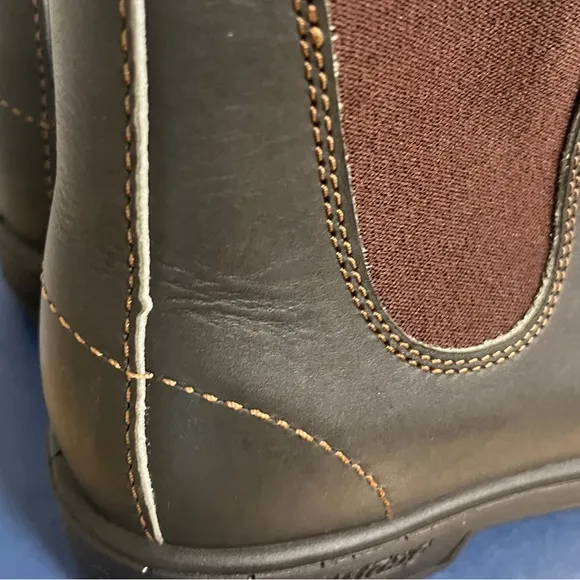 Blundstone Women's Brown Leather Boots 500 Chelsea Boots Size 10.5 US