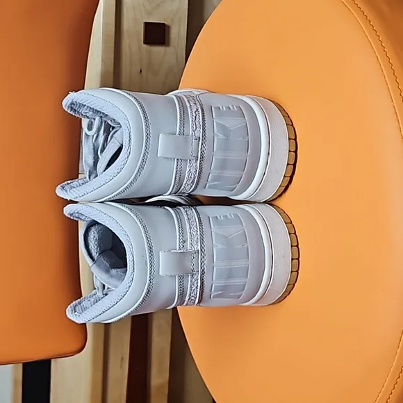 BN Nike High Lux Wolf Grey